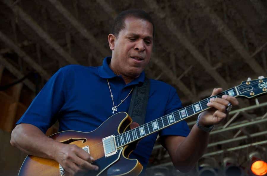 Melvin Taylor - Rock, Blues and Jazz Artist